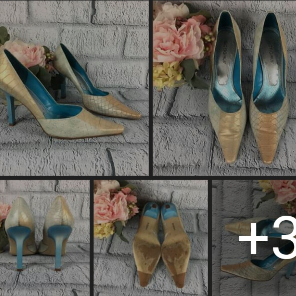 BCBG Snake Heels. Turquoise and beige.